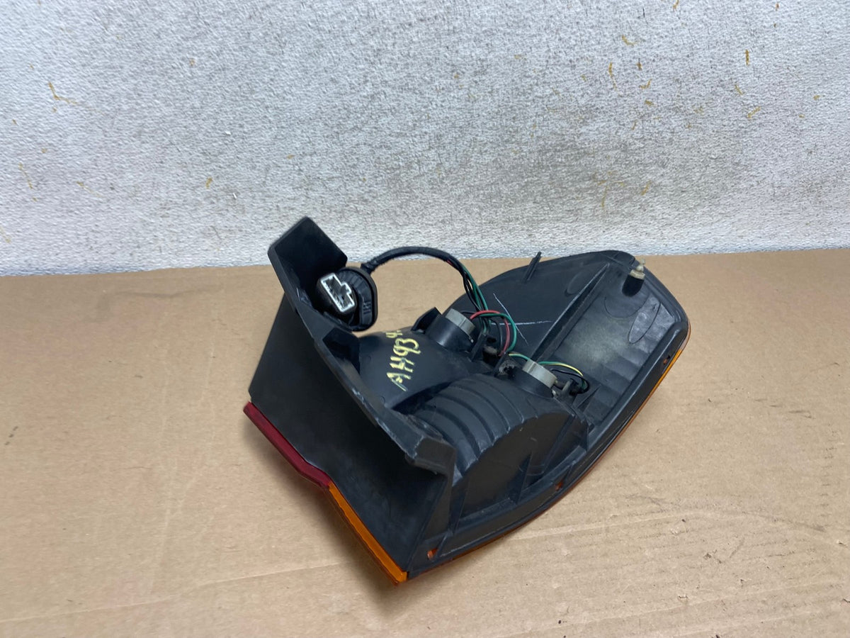 2002 2003 2004 Honda Odyssey Left Driver LH Side Tail Light AH9345 LK4