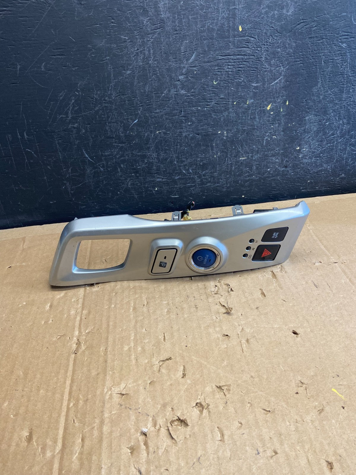 2012-2016 Toyota Prius V Shifter Bezel Trim Parking Push Start AD2188 DG1