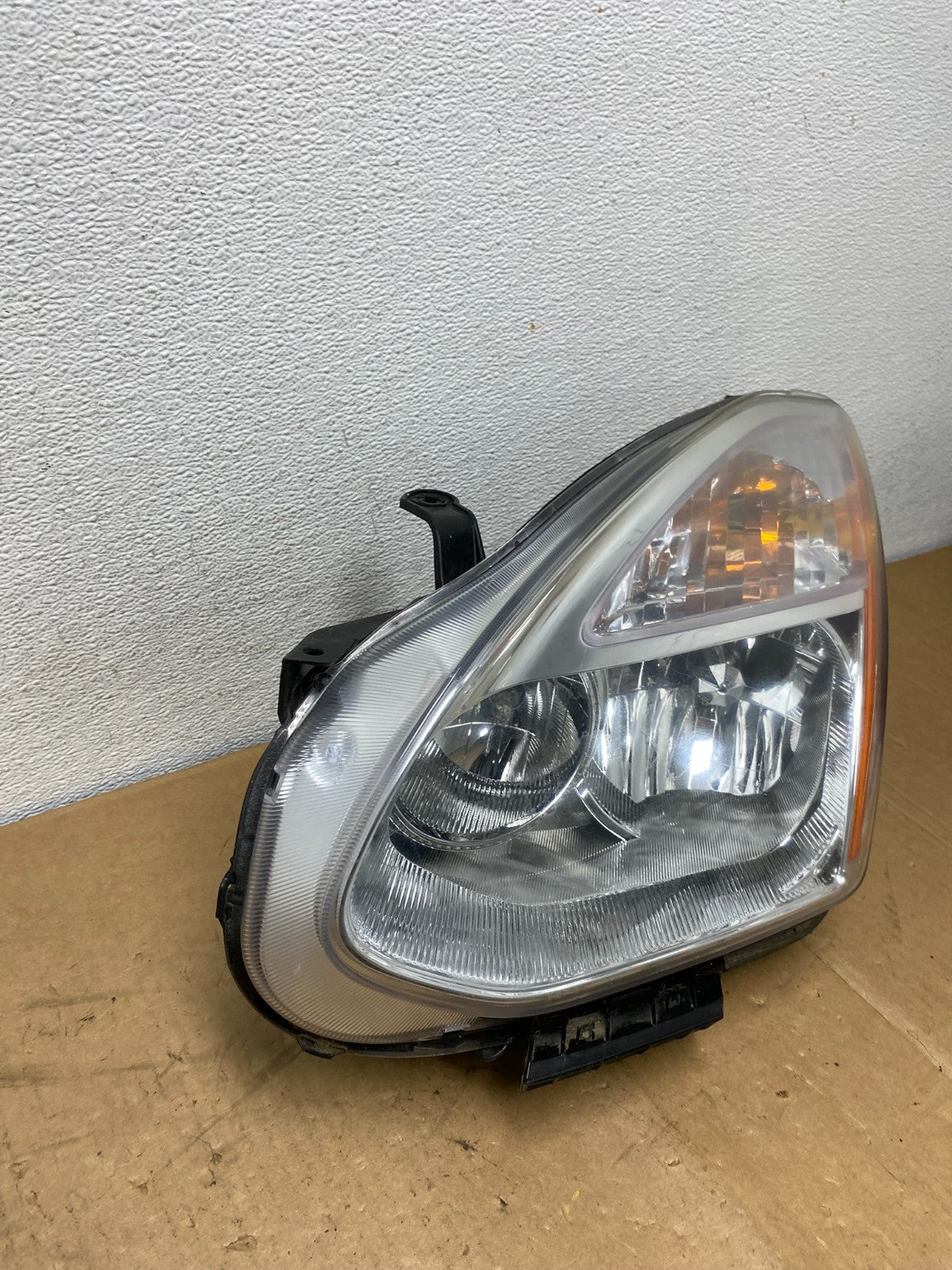 2008 to 2013 Nissan Rogue Left Driver LH Halogen Headlight DEPO AC8610 DW2