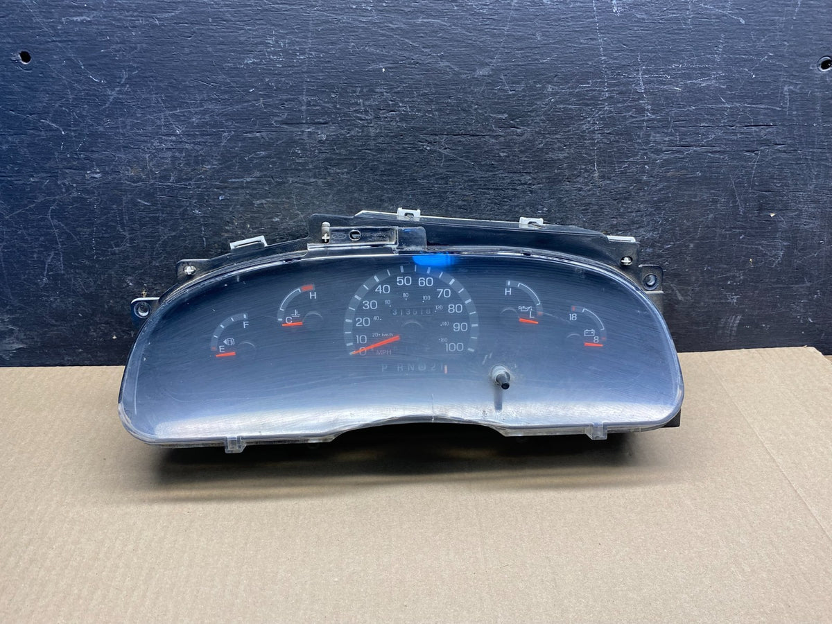 2001 - 2002 Ford Econoline E250 E350 Van Speedometer Instrument Cluster ai4924DG0