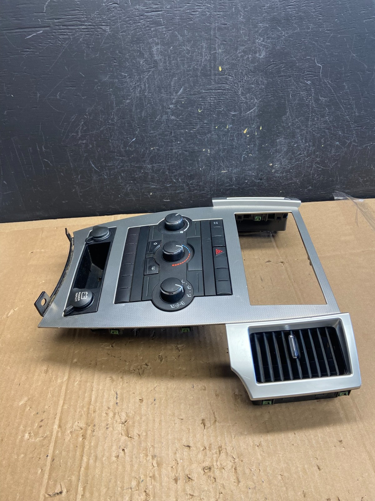 2008 to 2010 Jeep Grand Cherokee Center A/C Heater Climate Control ad2281 DG2