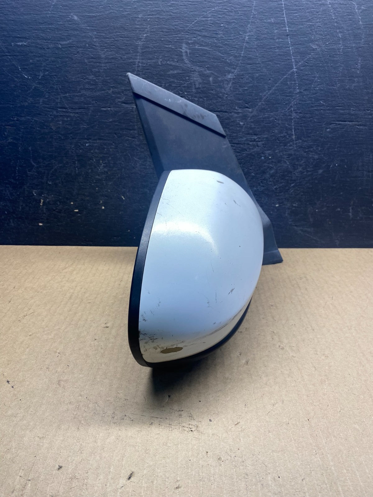 2011 to 2014 Mazda 2 Right Passenger Side View Mirror Power AG6180 DG9