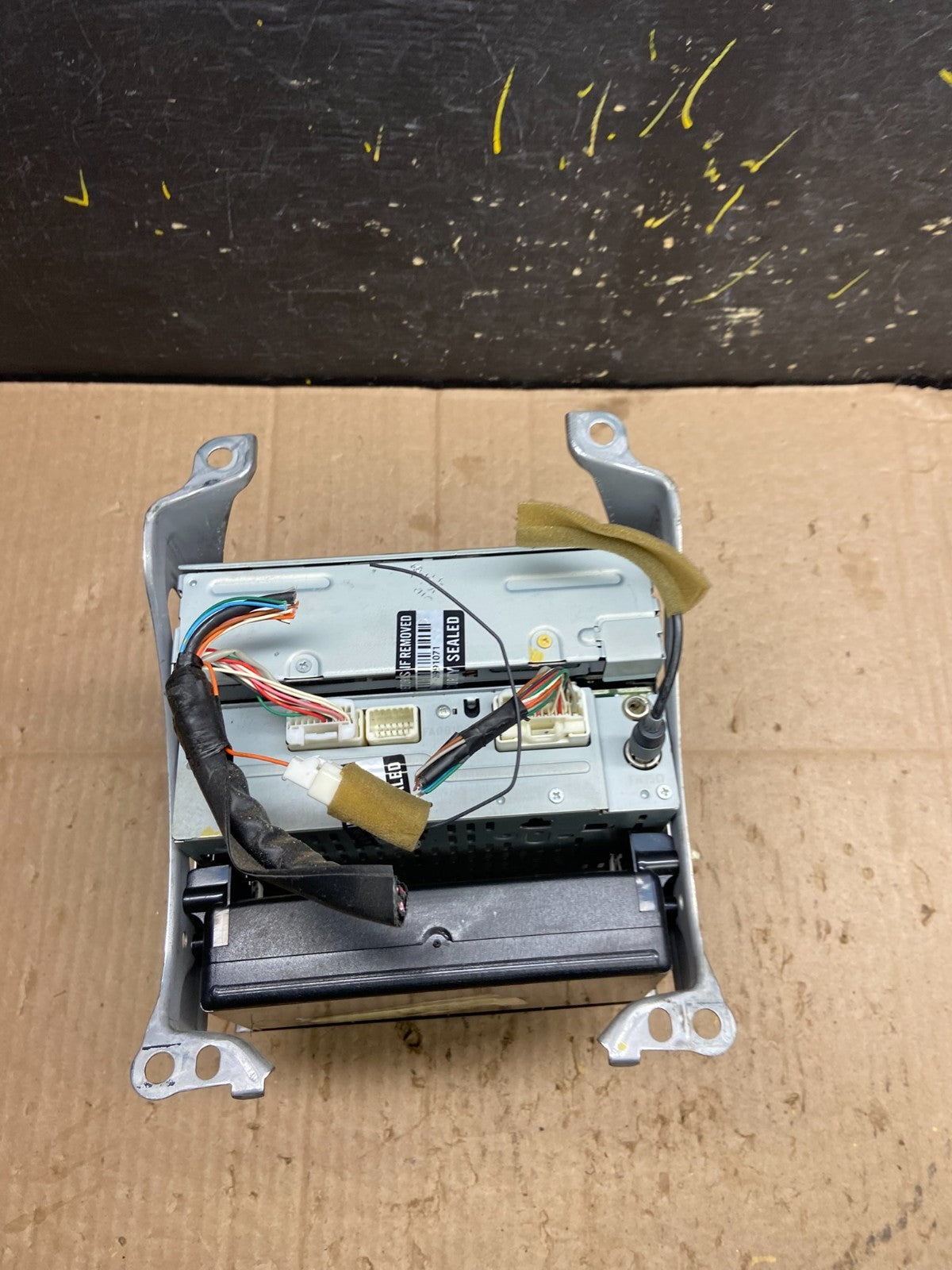 2006 to 2009 Toyota Prius OEM Radio AM/FM CD Player Oem Y5515 DG3