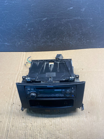 2009 Freightliner Sprinter CD PLAYER Equipment Radio PANASONIC CQ5101U ad1770 DG3