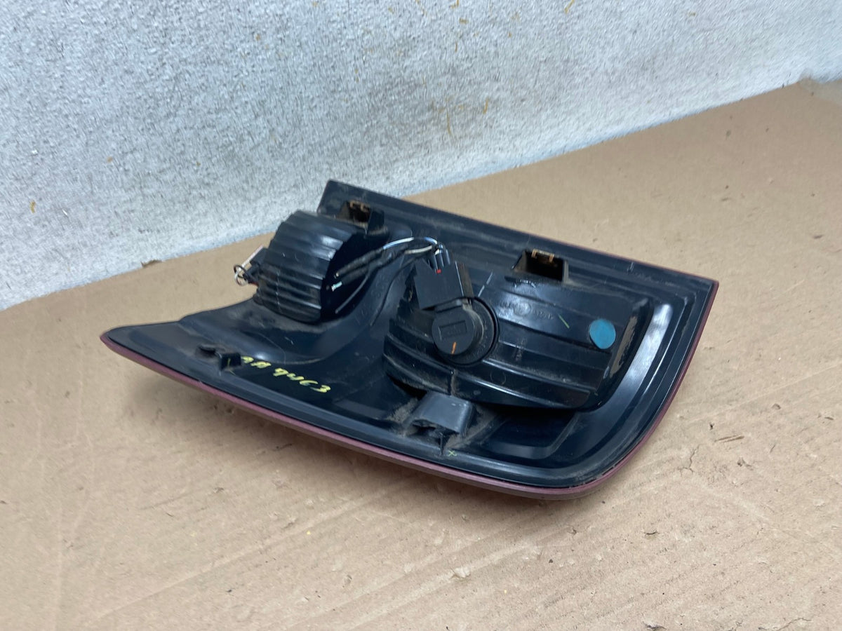 2010 to 2018 Dodge Ram 1500 Left Driver LH Side Tail Light AH9463 LK5