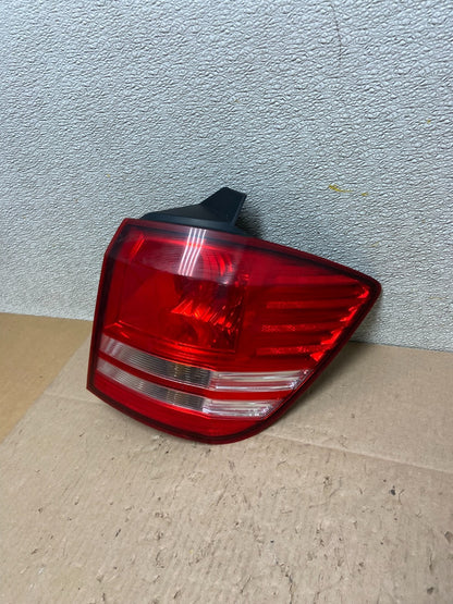 2009 - 2011 Dodge Journey Right Passenger Side Tail Light Oem Z4040 DW1