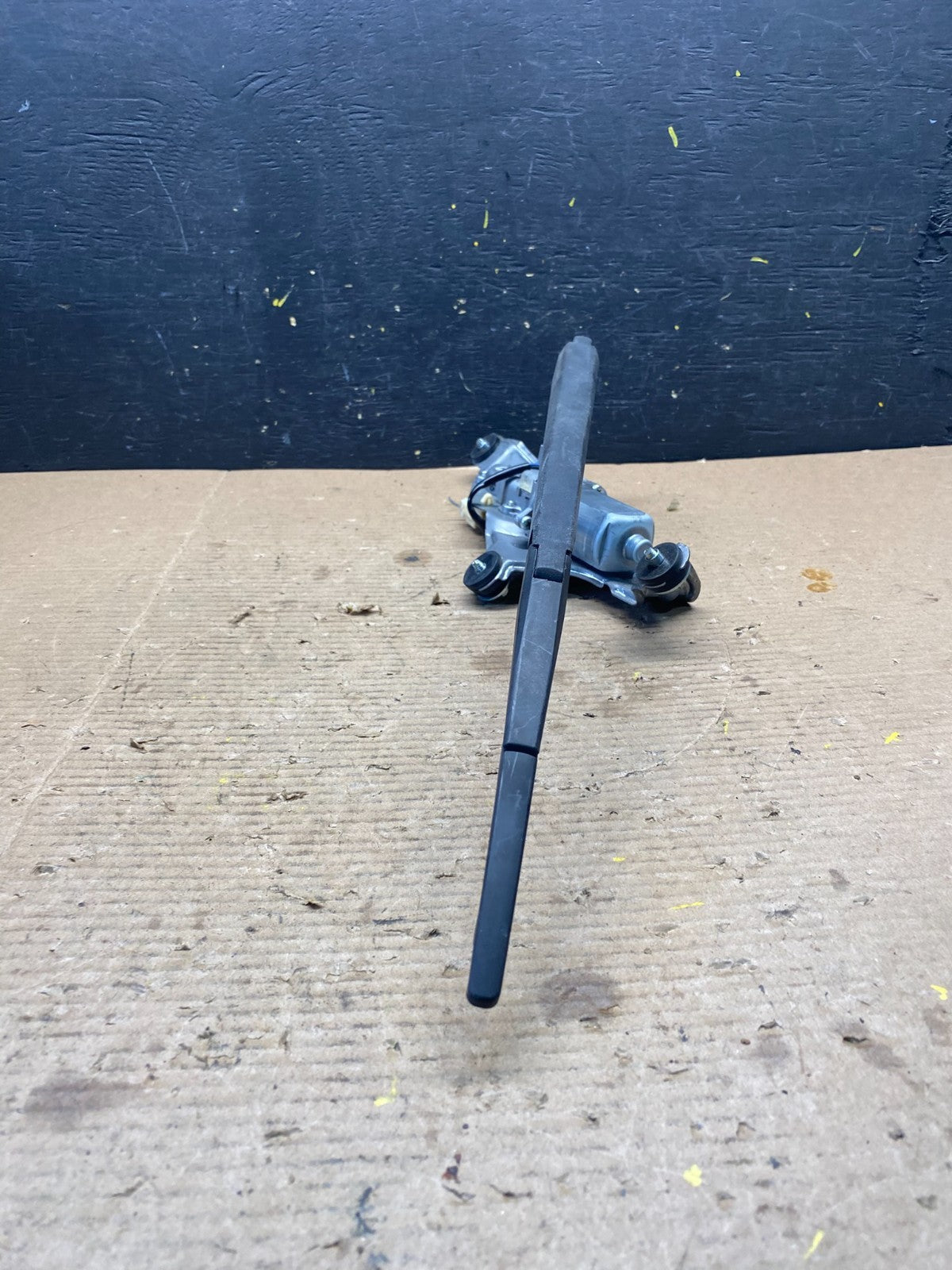 2007 to 2015 Mazda CX-9 CX9 Windshield Rear Wiper Motor r2620 DG4