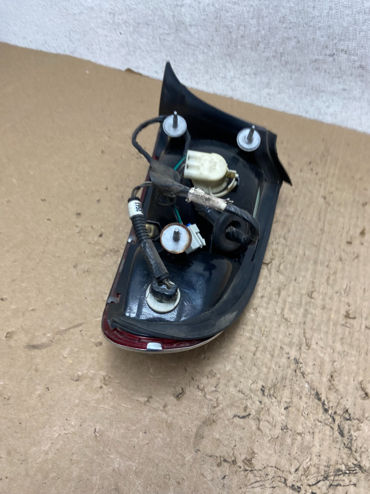 1997 to 2005 Buick Century Left Driver Side LH Tail Light AF8367 DW4