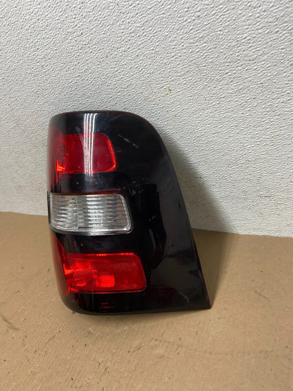 2006 to 2010 Ford Explorer Right Passenger Side Tail light AD6502 DW1