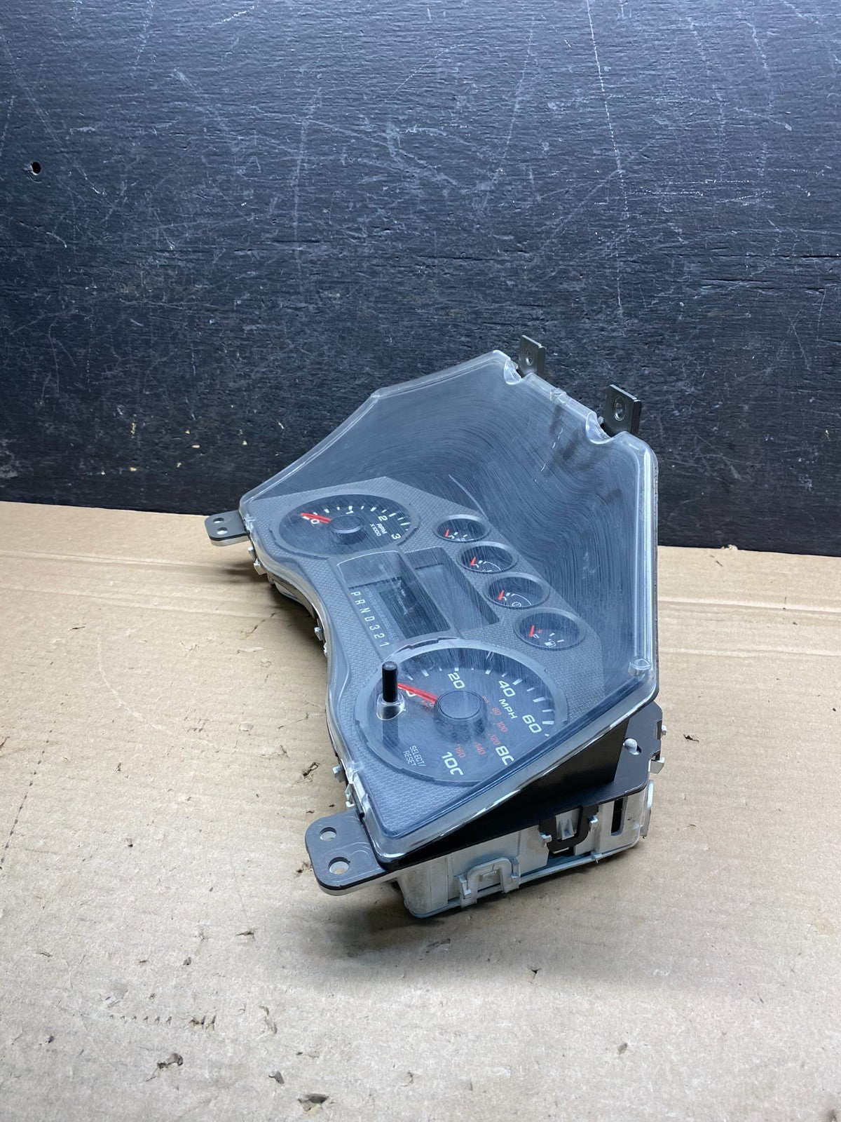 2008 to 2010 Ford F250 SD Super Duty Speedometer Cluster Gauge ah7532 DG2