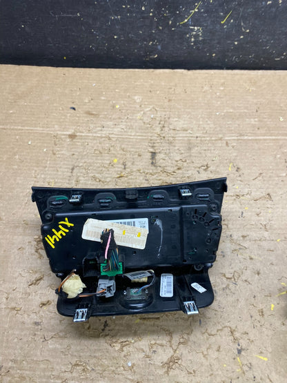2011-2014 Chrysler 200 Heater AC Climate Switch Temperature Control OEM X1441 DG3