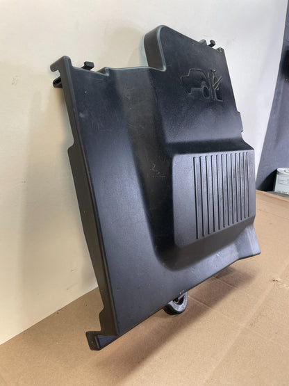 1999 to 2004 Landrover Discovery 2 Battery Cover AI0608 PS2