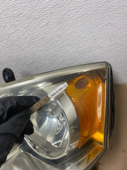 2008 to 2016 Chrysler Town and Country Left+Right Side Headlights AG5383 DW5