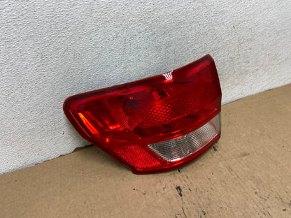 2011-2013 Jeep Grand Cherokee Left Driver Side Lh Tail Light AG2274 LK2