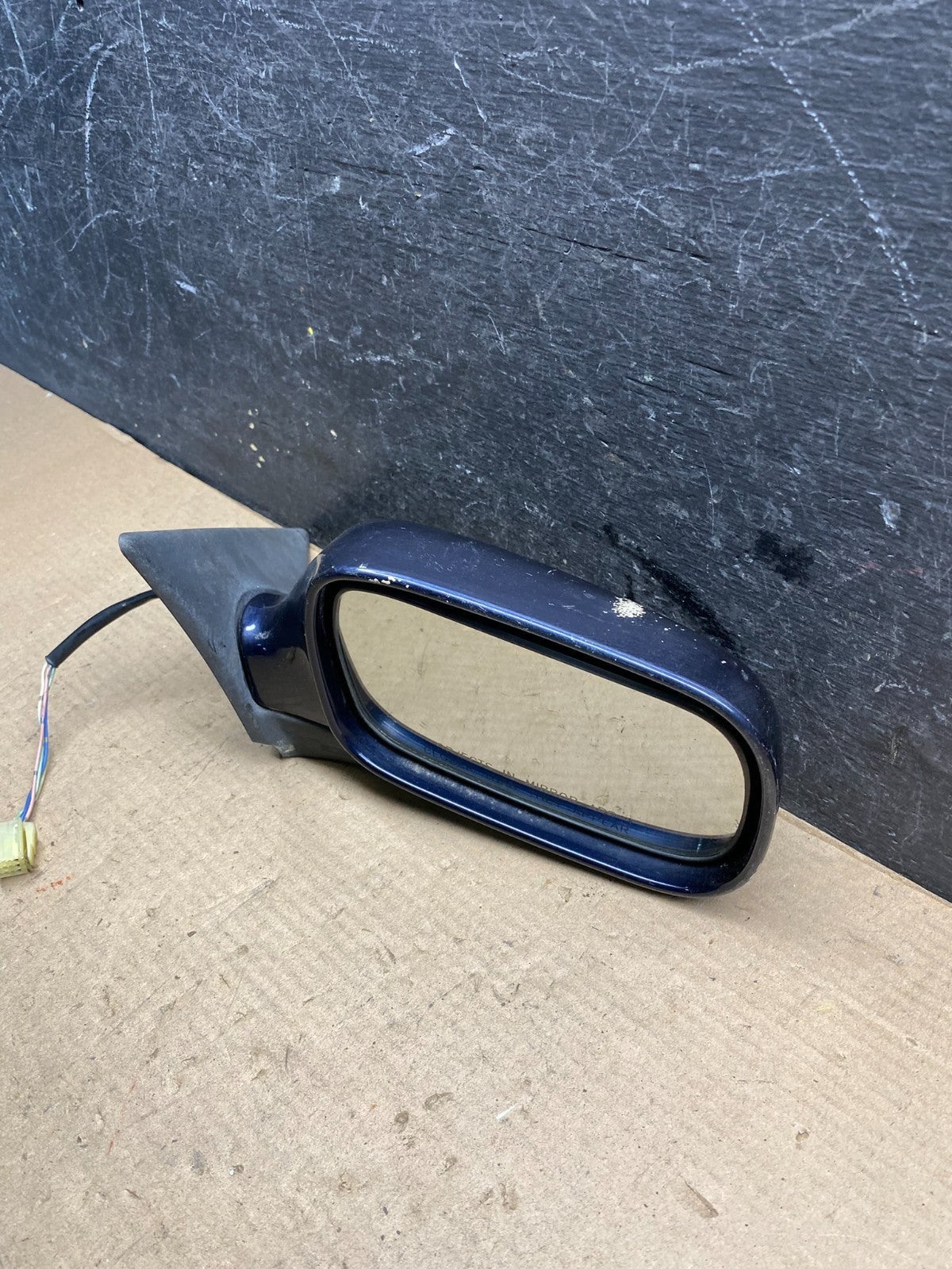 2000 to 2004 Subaru Legacy Right Passenger RH Door Mirror Oem Q6055 DG8