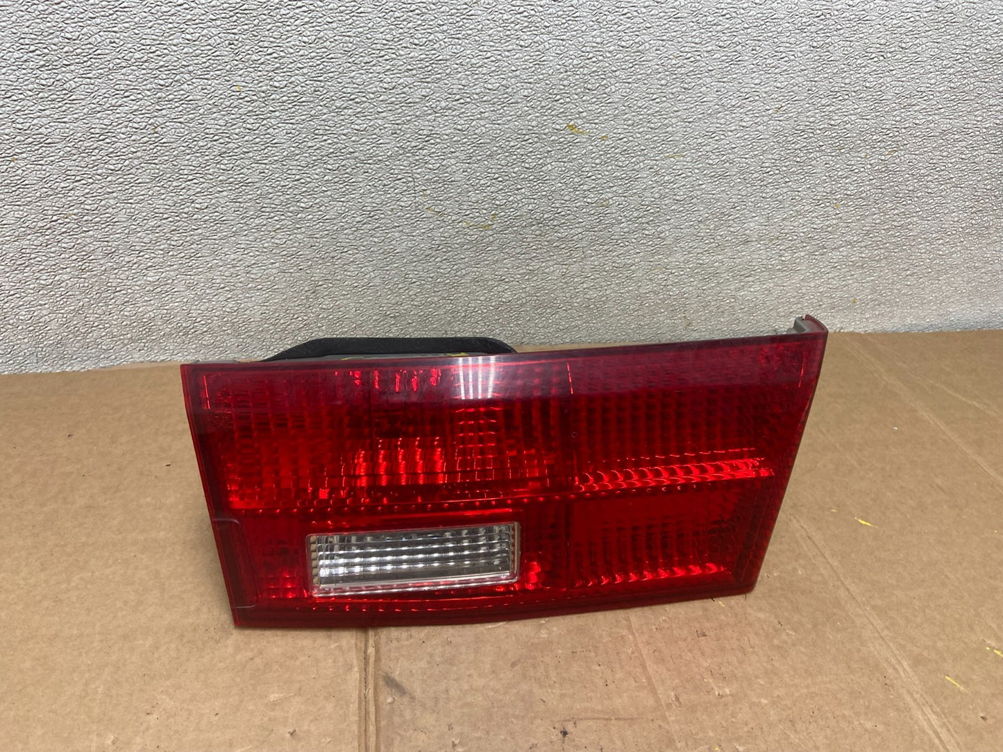 2005 Honda Accord Left Side Driver Lh Inner Trunk Lid Tail Light OEM AA0985 DW0