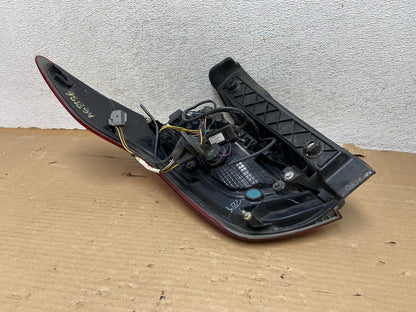 2011 2012 2013 2014 2015 Ford Explorer Right Passenger RH Tail light AG8136 LK6