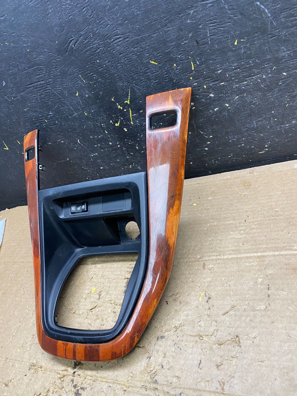 1999 to 2003 Lexus RX300 dash Console Center Shifter Floor Bezel OEM X1196 DG2