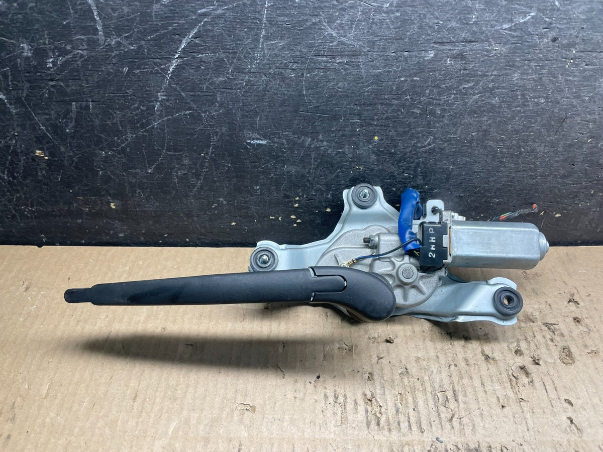 2013 - 2017 Hyundai Elantra GT Rear Glass Windshield Wiper Motor U9172 DG0