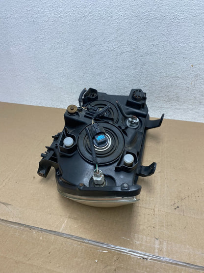 2007 - 2014 Toyota Sequoia Tundra Right Passenger RH Headlight Halogen AE6737 DW6