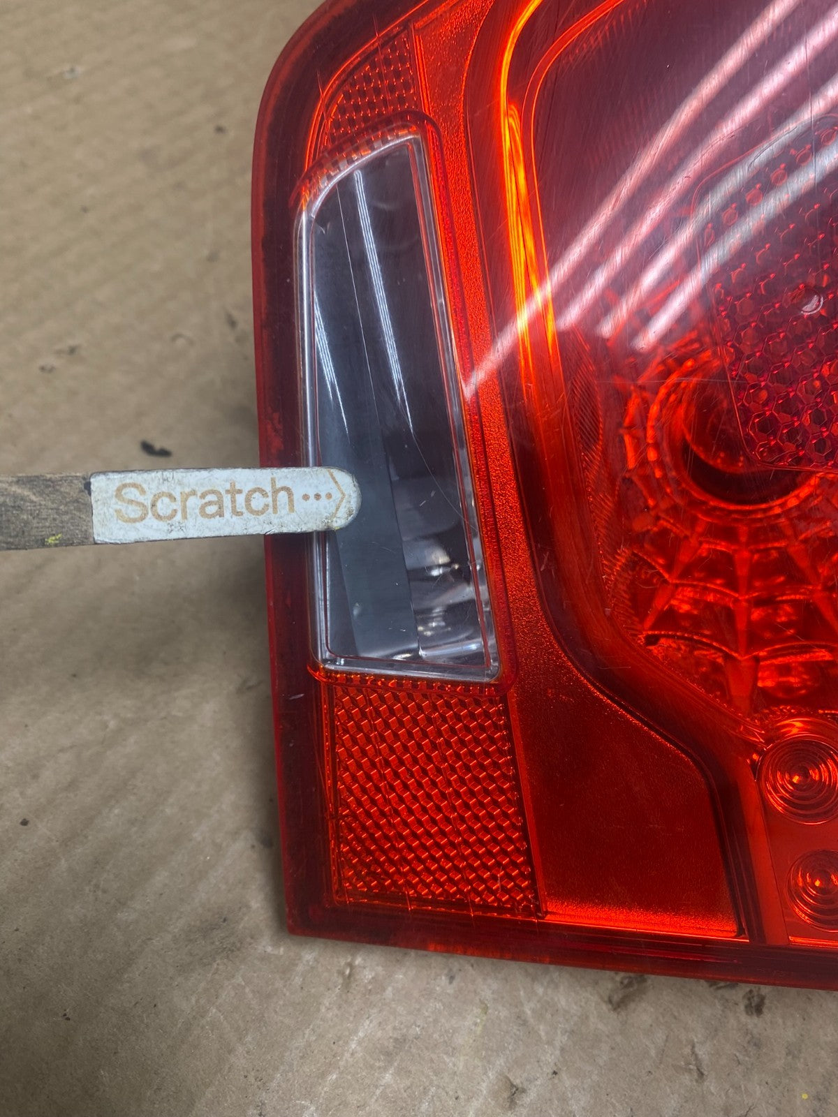2010 to 2013 Kia Forte Right Passenger RH Side Tail Light Inner Oem W7598 DW3