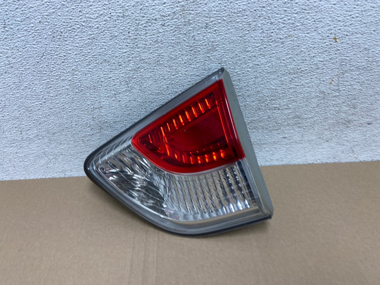 2013 to 2016 Nissan Pathfinder Right Passenger Inner Tail light AD5359 LK0