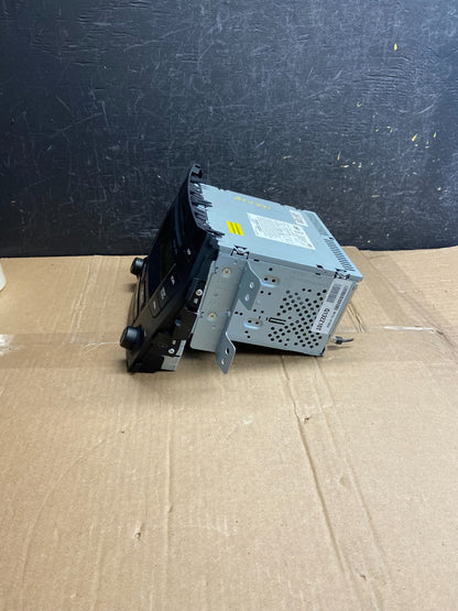 2013 to 2014 Hyundai Santa Fe AM/FM Radio CD Player AF2741 DG2