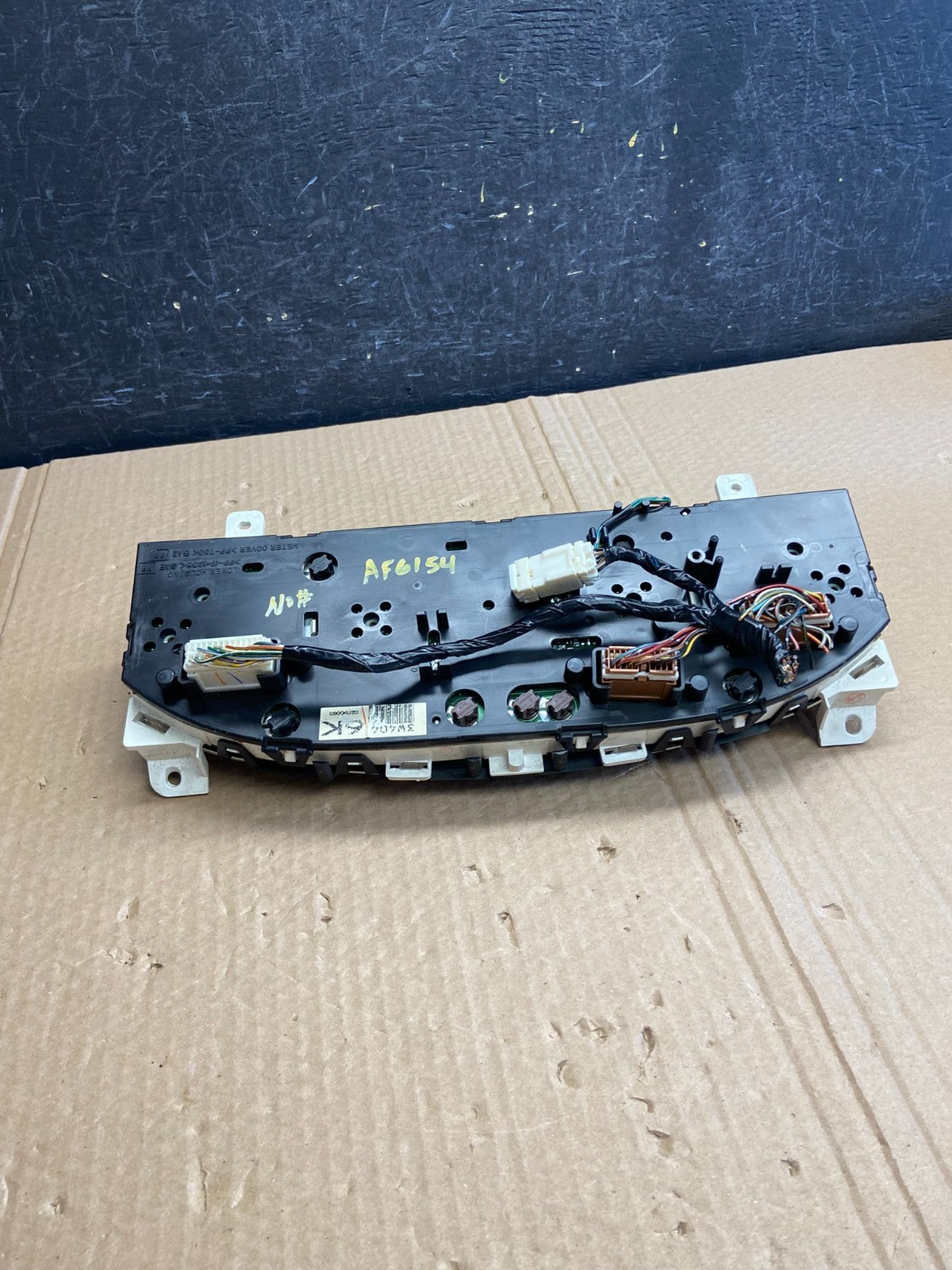 2001 to 2003 Nissan Pathfinder Speedometer Cluster Gauge AF61545
