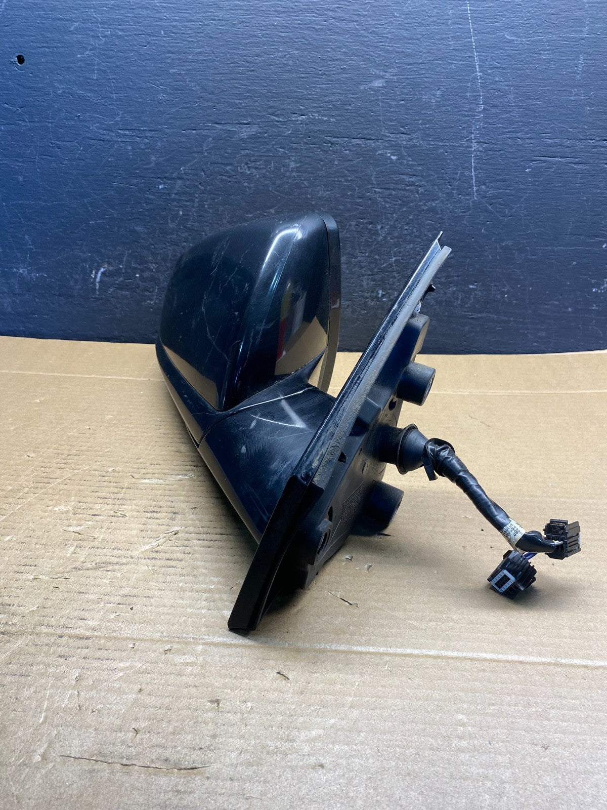 2010 to 2015 Cadillac SRX Right Passenger Rh Side Door Mirror AD66632