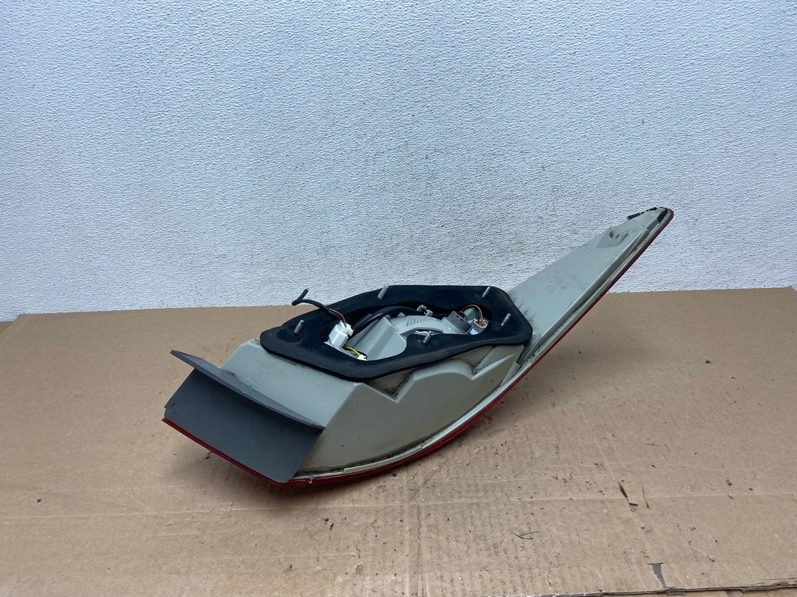 2011 2012 2013 Hyundai Sonata Right Passenger RH Tail Light AE6172 LK3