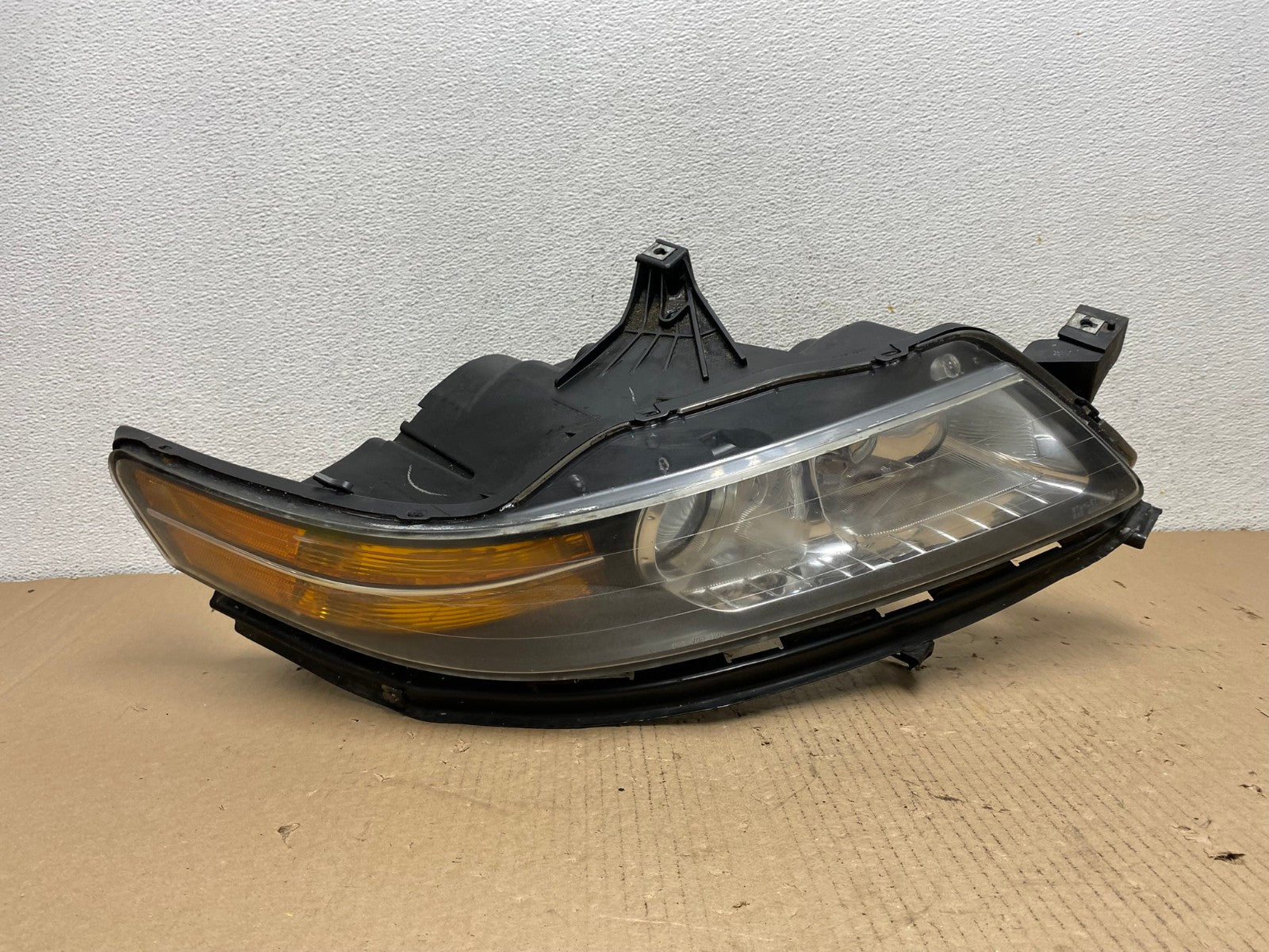 2007 to 2008 Acura TL Headlight Right Passenger Rh Side Xenon Hid AF3164 LK0