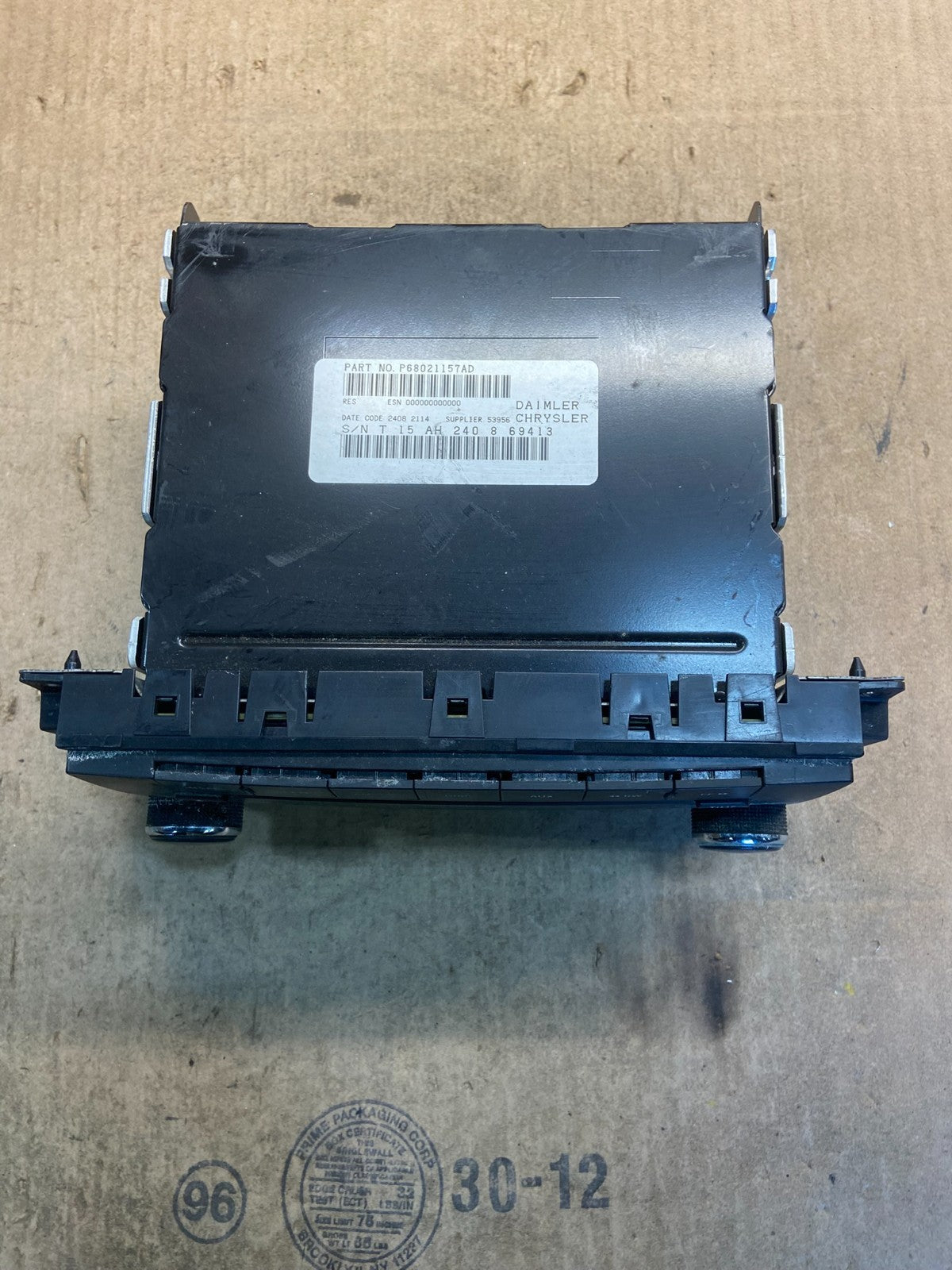 2007-2012 Chrysler Dodge Jeep Ram Radio CD MP3 AUX Receiver Z8696 DG3