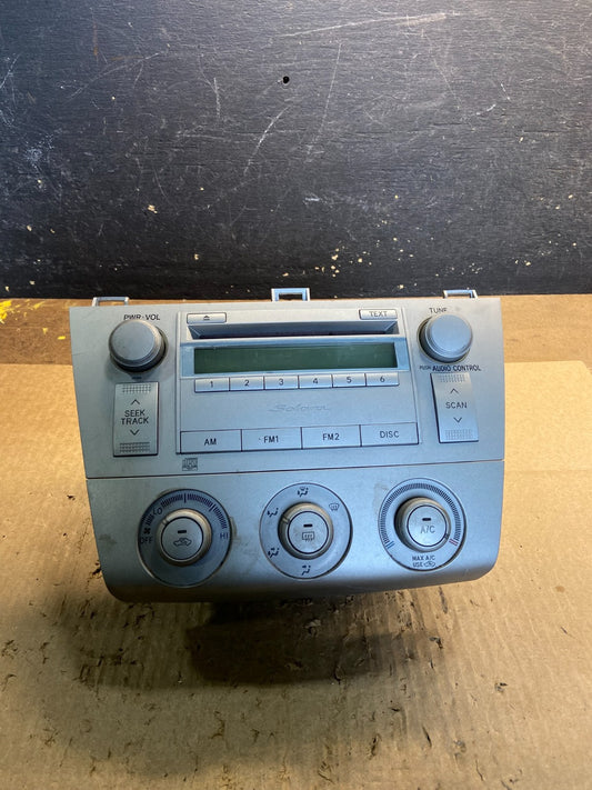 2007 to 2008 Toyota Solara Am Fm Cd Player Radio Climate Control AH1805 DG0