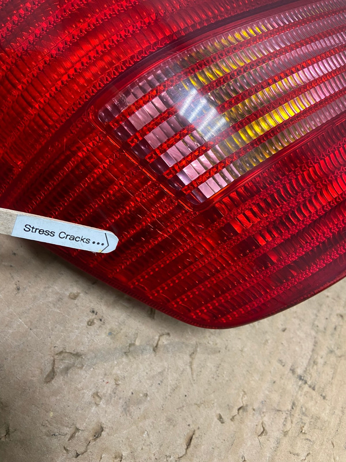 1999 to 2003 Volkswagen Jetta Sedan Right Passenger Tail Light AD0664 LK4