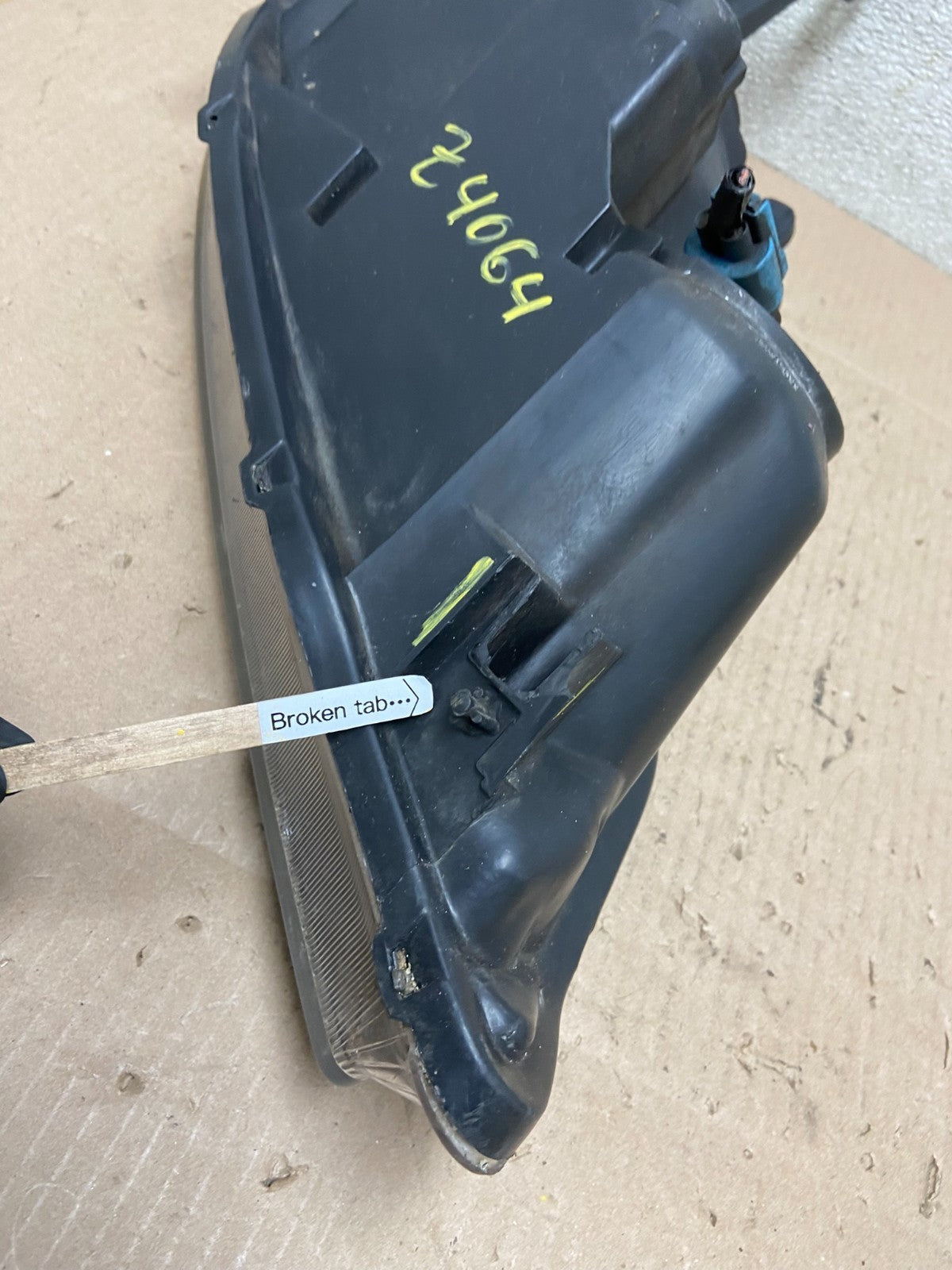 2004 2005 Honda Civic Sedan Headlight Halogen Left Driver Lh Z4064 DW5