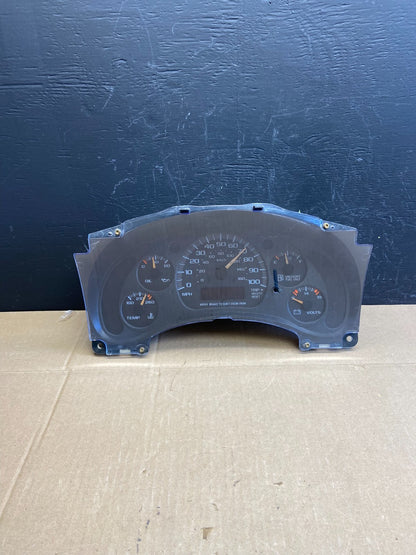 2001 to 2002 Chevrolet Express Speedometer Cluster Gauge OEM ab9221 DG0