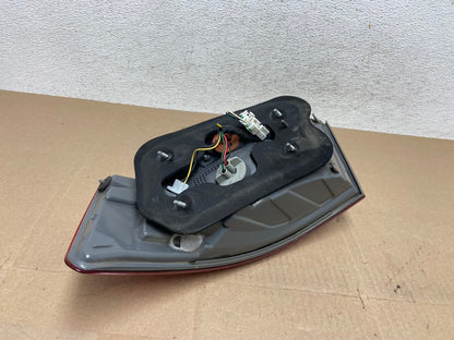 2009 to 2010 Hyundai Sonata Left Driver Lh Side Tail Light AE6654 LK4