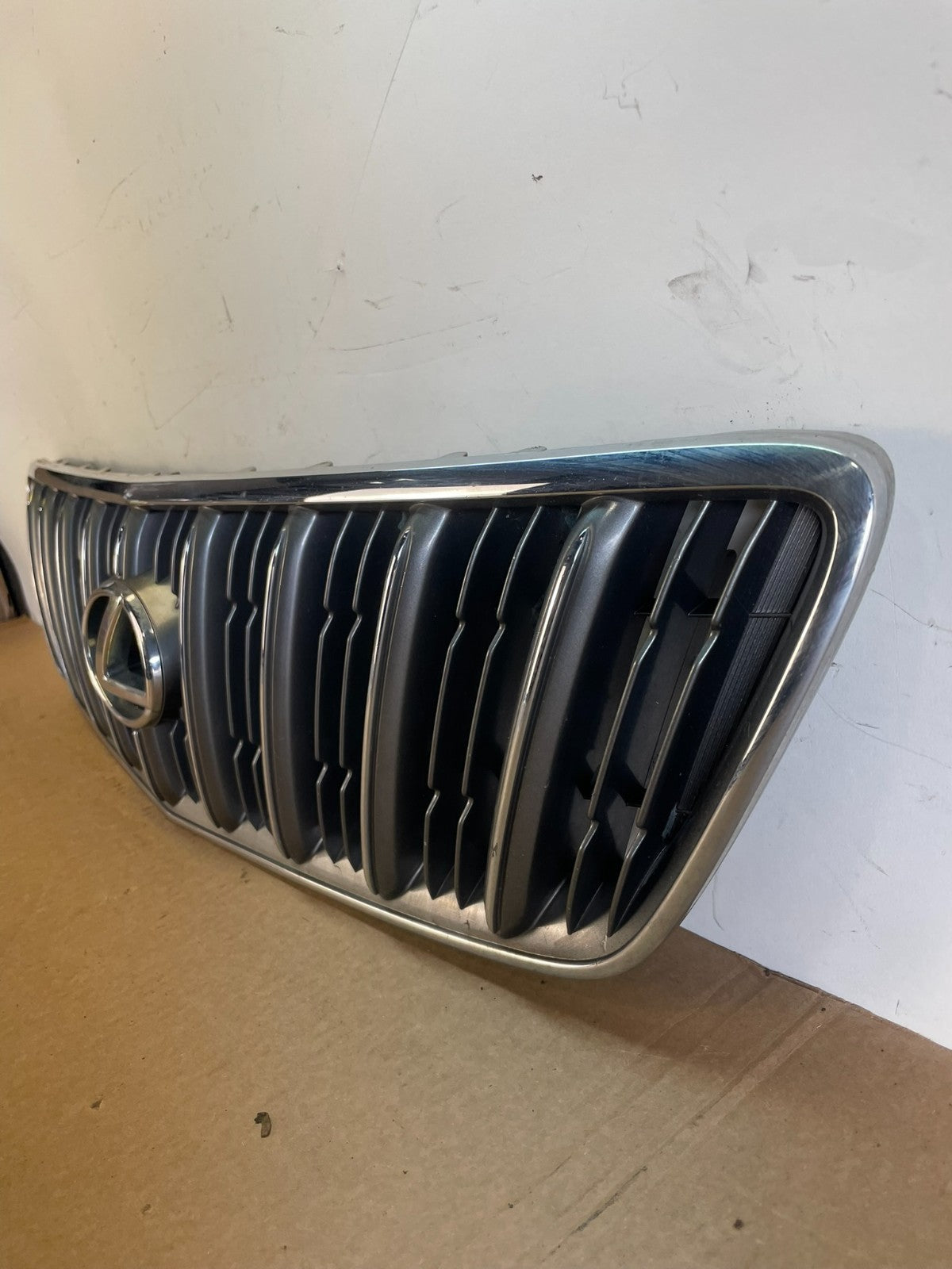 1999 to 2003 Lexus RX300 Front Upper Grill Grille AG2948 DG1