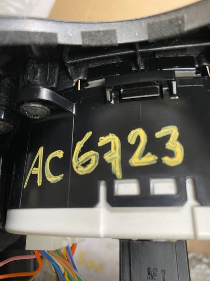 2012 - 2015 Kia Rio Veloster Climate Control Panel Trim Air Vents AC6723 DG7