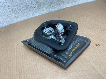 2011 2012 2013 Kia Sorento Right Passenger Inner Tail Light AI6905 LK7