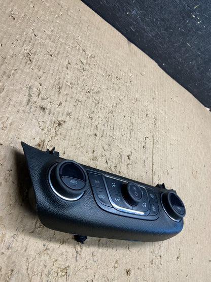 2014 to 2017 Chevrolet Impala Center Climate Control A/C Heater AF1653 DG1