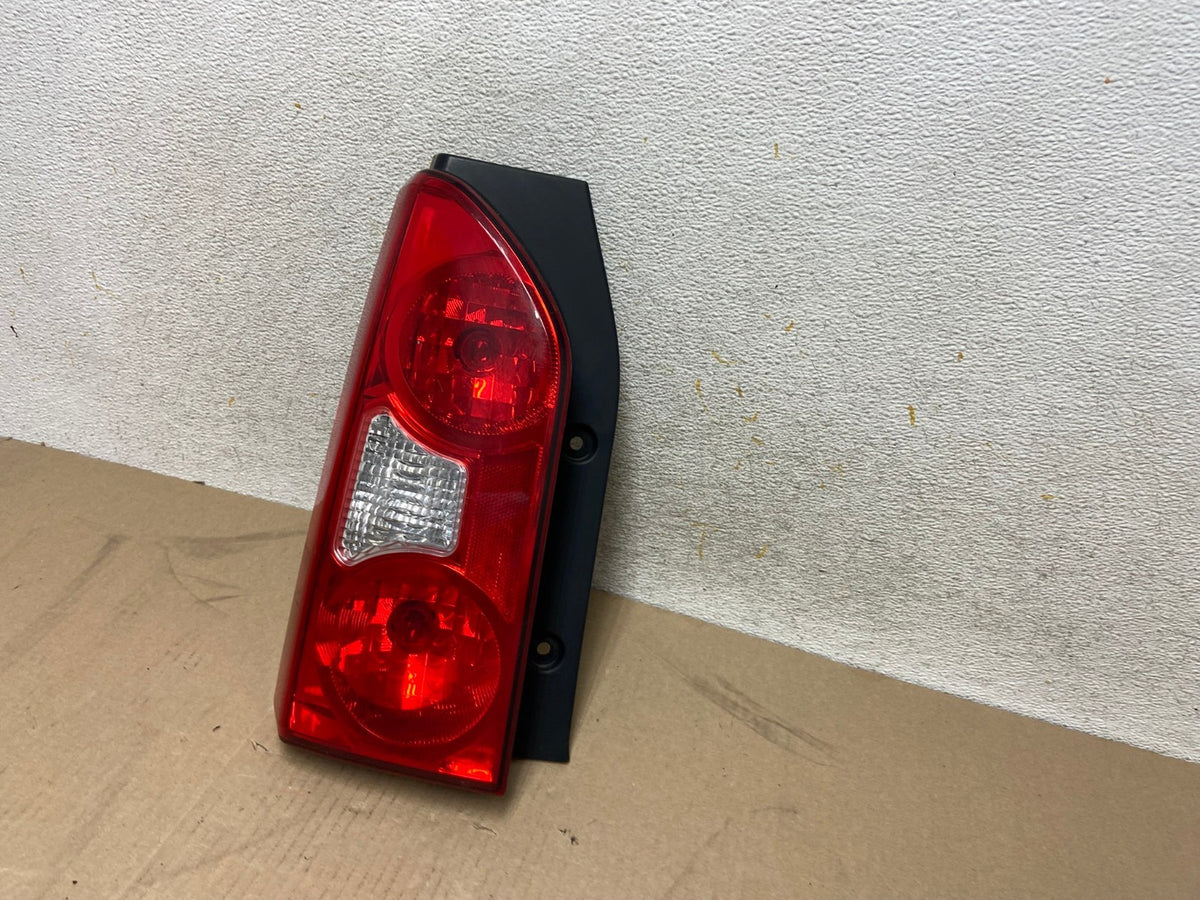 2005 to 2015 Nissan Xterra Tail light Left Driver Lh Side AH6689 LK2