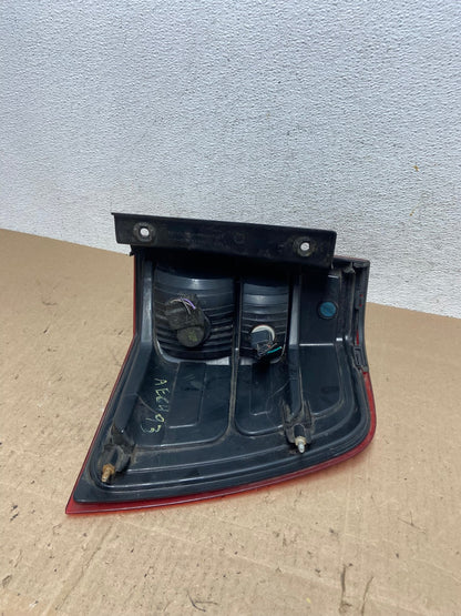2007 to 2012 Ford Expedition Left Driver LH Side Tail light AE6493 LK6