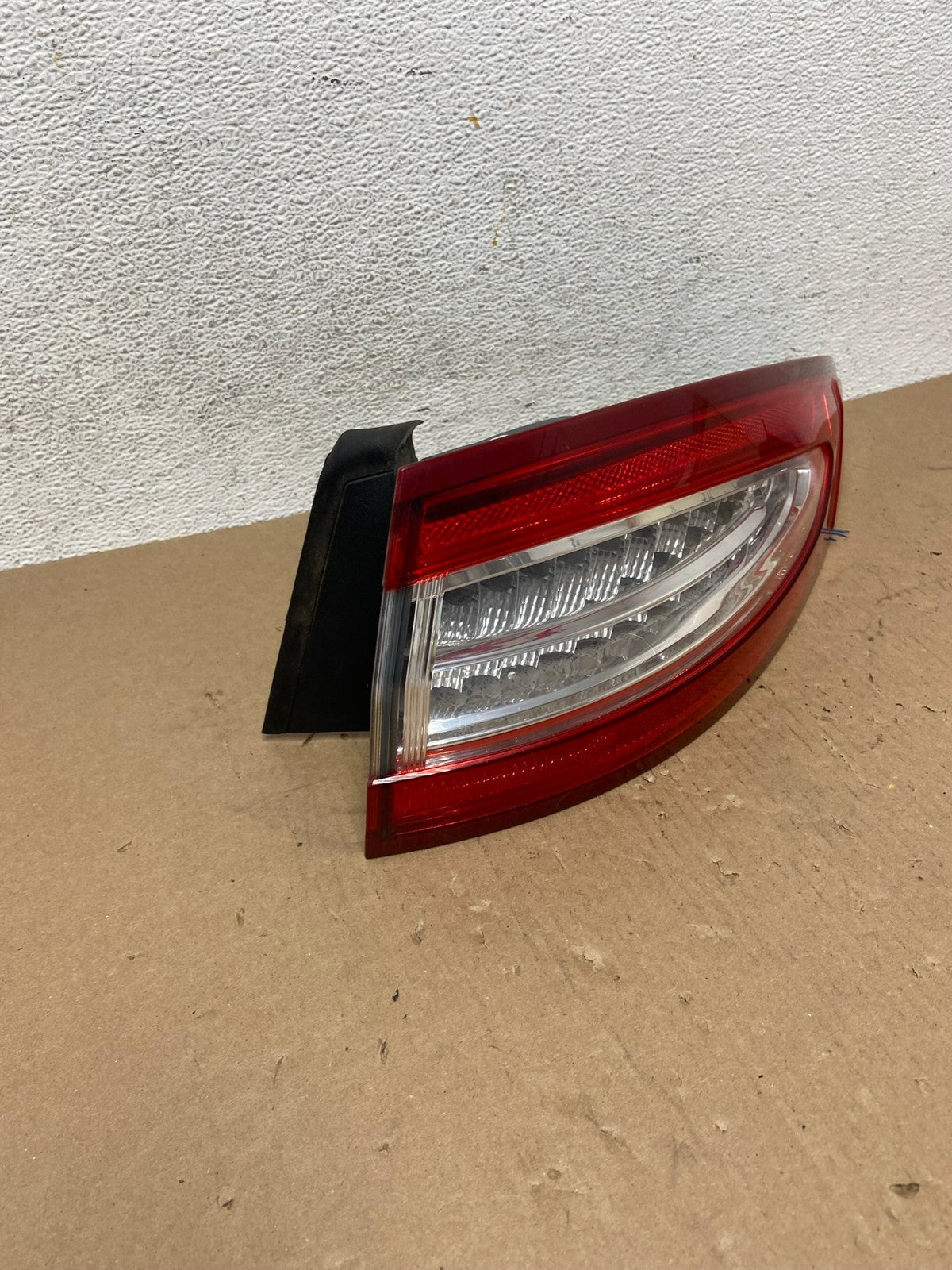 2013 to 2016 Ford Fusion Right Passenger RH Side Tail Light AD7662 LK1