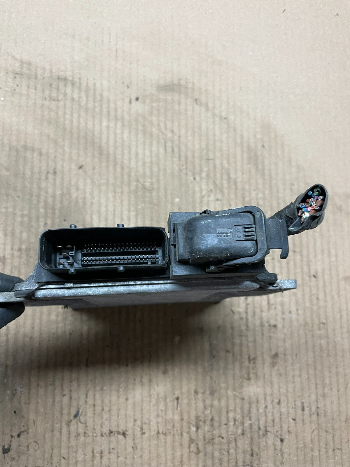 2005 Nissan Armada QX56 5.6L Engine Control Unit ECU ECM Module A7050 DG11