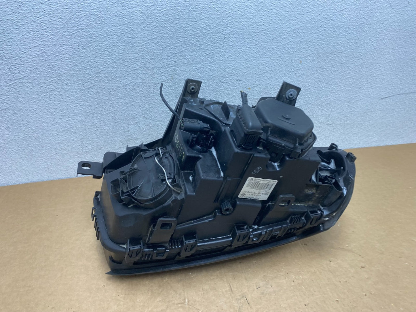 2007 to 2010 BMW X3 Left Driver Side Headlight HID Xenon AD6182 DW4