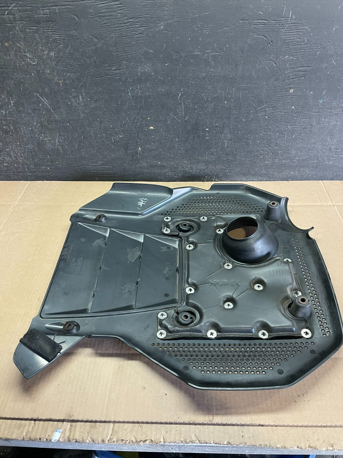 2006 to 2010 Hyundai Azera Sonata V6 3.3L Engine Motor Shield Cover OEM J6851 DG6