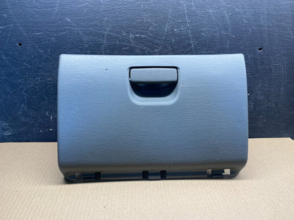 2001 - 2007 Chrysler Town Country Right Passenger Glove Box ah7421 DG0