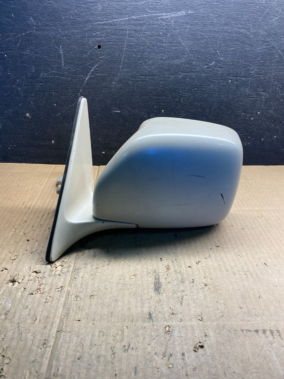 2004 2005 Lexus LX470 Left Driver View Door Mirror OEM AB0352 DG0