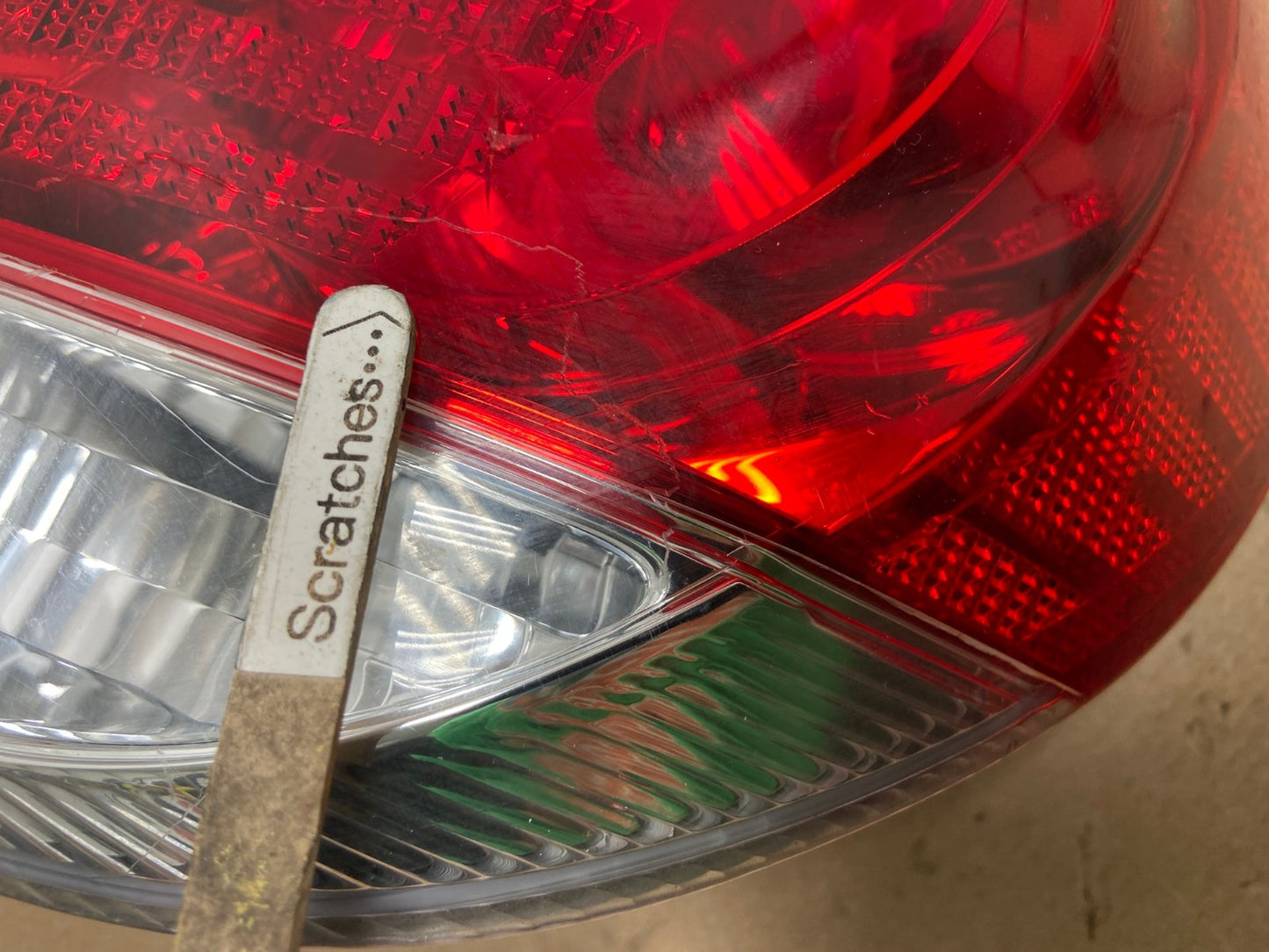 2005 to 2006 Toyota Camry Tail Light Right Passenger Side AF5149 LK3